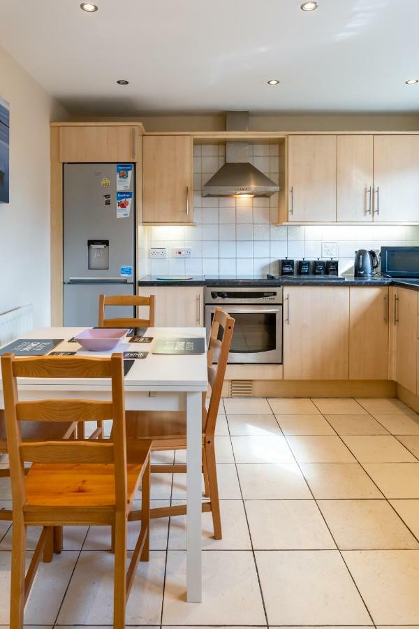 Newcastle City Centre Spacious Town House Free Parking And Wifi Exteriér fotografie